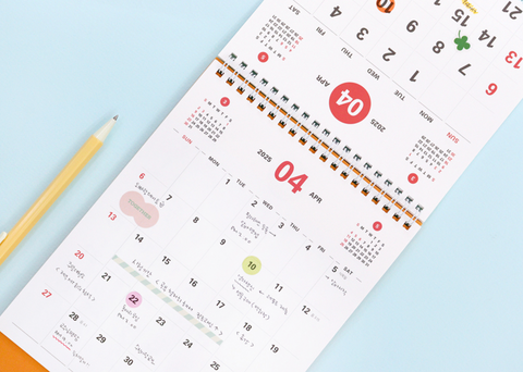 2025 PRISM Desk Calendar _ Vertical