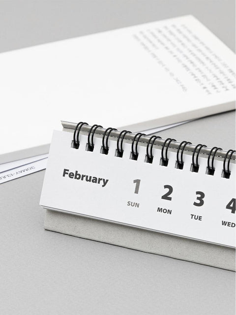 2026 Life&Pieces Desk Weekly Calendar