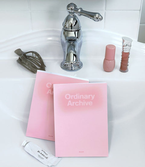 2027 Ordinary Archive Weekly Planner [5colors]