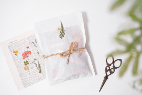 Pressed Flower Sticker [Freesia] | Printed Dried Flower Sticker