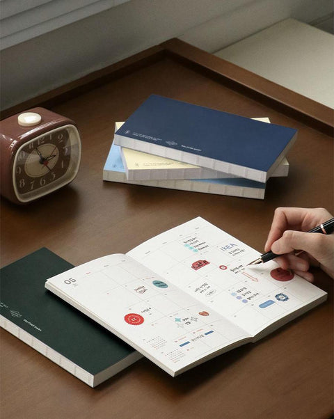 2026 Solitude Diary Weekly Planner [4colors]