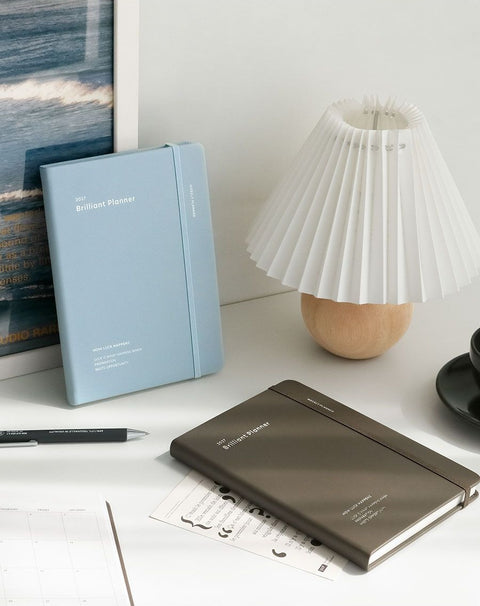 2027 Brilliant Weekly Planner [7colors]
