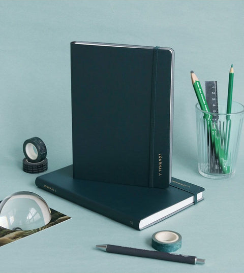 2027 Journal J. Weekly Planner A5 [7colors]