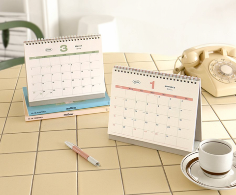 2025 Palette Desk Calendar