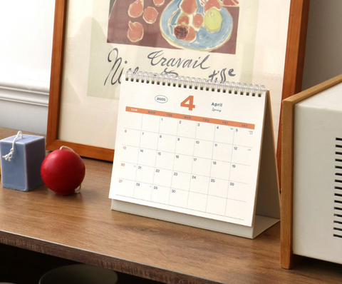 2025 Palette Desk Calendar