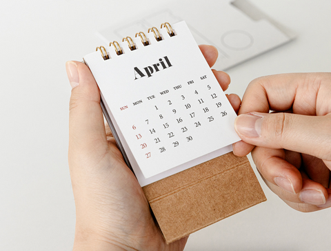 2025 Life & Pieces Mini Desk Calendar