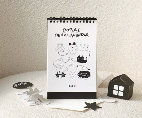 2025 Doodle Desk Calendar