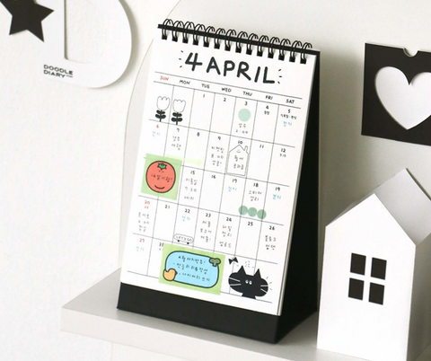 2025 Doodle Desk Calendar