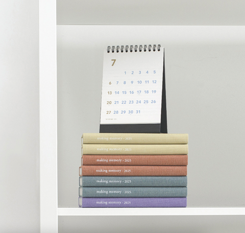 2025 Desk Calendar Mini