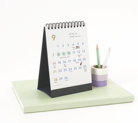 2025 Desk Calendar Mini