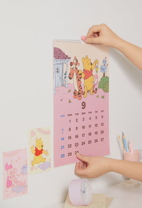 2025 DISNEY Winnie the Pooh Wall Calendar