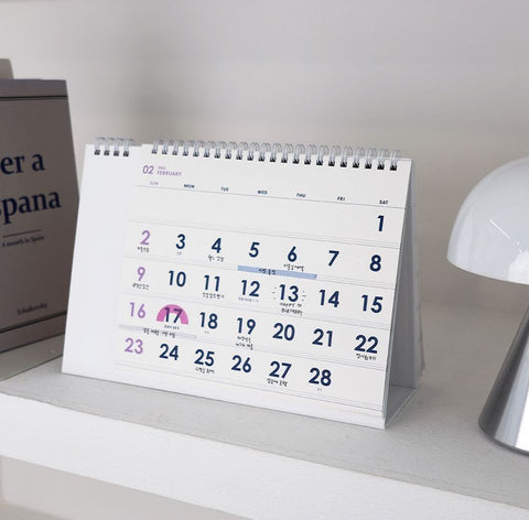 2025 A Piece of Desk Calendar [4colors]