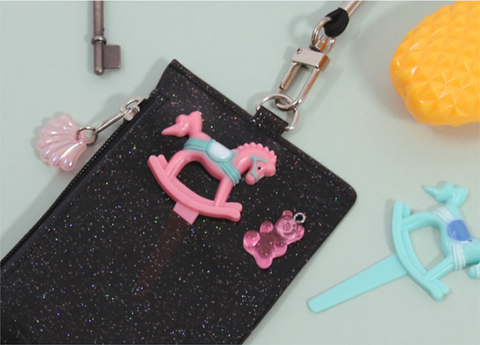 MOONLIGHT TWINKLE NECK ZIPPER CASE [Black] | ID Badge Holder | Lanyard
