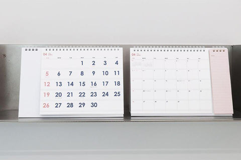 2026 A Piece of Desk Calendar [4colors]