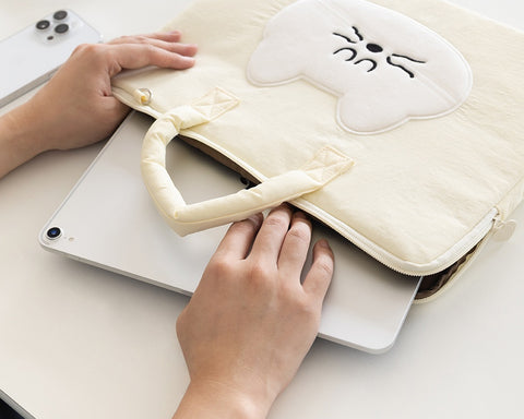 Brunch Brother 13inch Mogry Hug Laptop Pouch [2colors]