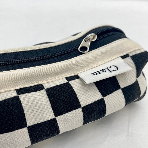 Clam Round Pencil Case [Checkerboard] | Pen Pouch