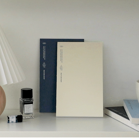 2026 Solitude Diary Weekly Planner [4colors]
