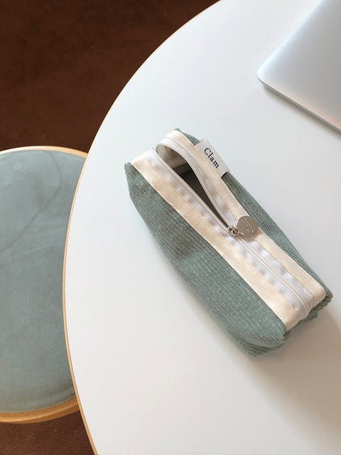 Clam Round Pencil Case [Corduroy Warm Mint] | Pen Pouch