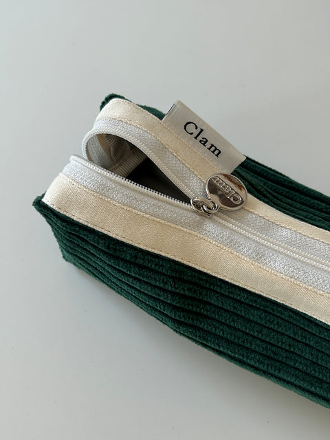 Clam Round Pencil Case [Corduroy Broccoli] | Pen Pouch