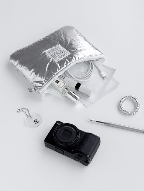 momossi Marshmallow Flat Pouch [Silver]