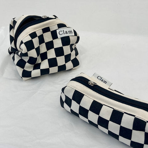 Clam Round Pencil Case [Checkerboard] | Pen Pouch