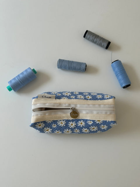 Clam Round Pencil Case [Egg Flower] | Pen Pouch