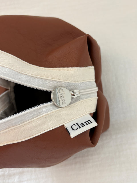 Clam Round Pouch [Leather Brown] | Daily Pouch