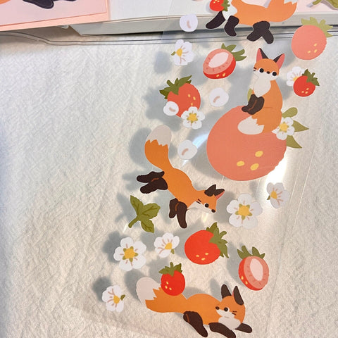 Deco Seal Sticker [Fox & Strawberry]