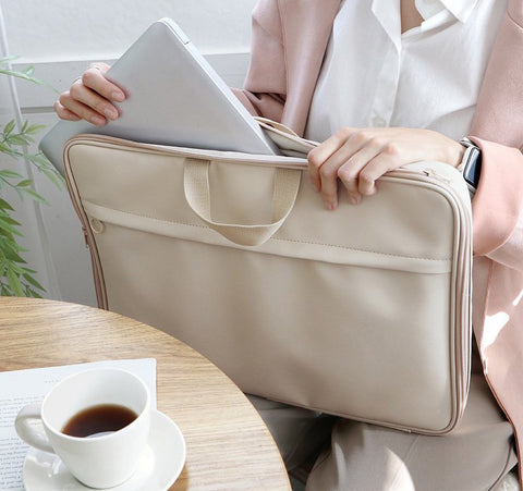 Collect Laptop Pouch 15.6" [4colors]