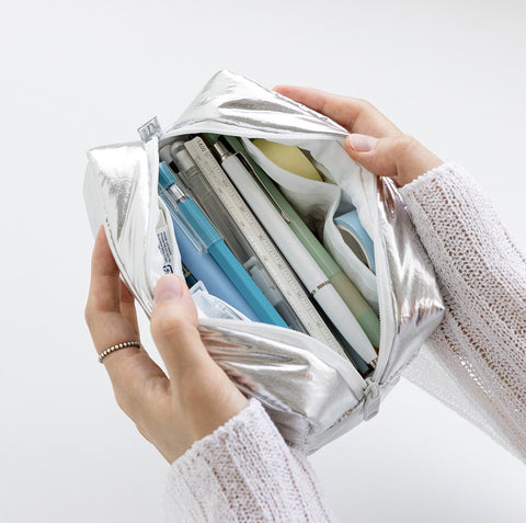 momossi Marshmallow Pencil Pouch [Silver] | Pen Case
