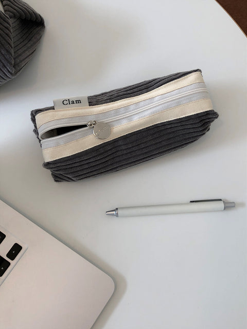 Clam Round Pencil Case [Corduroy Gray] | Pen Pouch