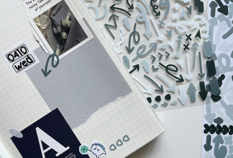 Deco Seal Sticker [Gray Curved Arrow]