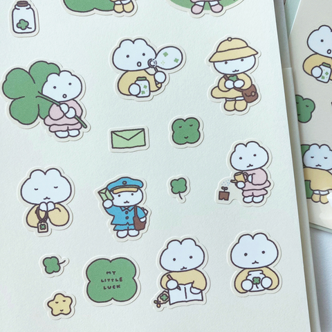 Good Luck Kitty Sticker | Clover