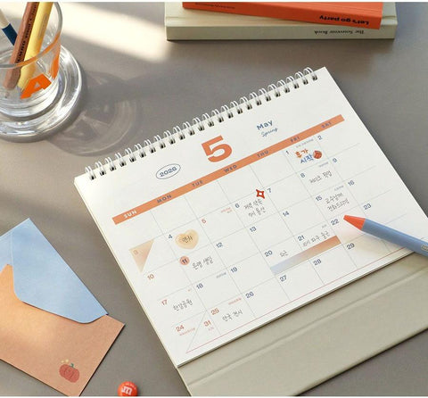 2026 Palette Desk Calendar