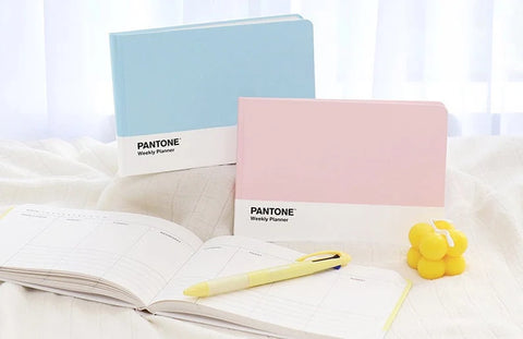 PANTONE Weekly Planner [4colors]