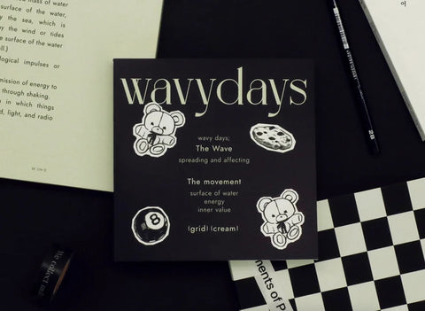 Wavydays Grid Notebook [2colors]