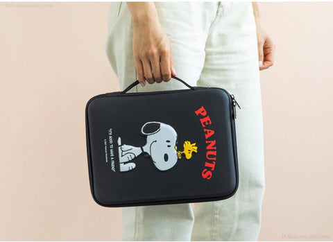 11" PEANUTS Snoopy iPad Case [Black]