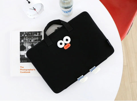 13" Laptop Pouch [Black Pompom Wide]