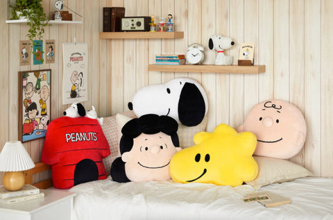 Peanuts Woodstock Face Cushion